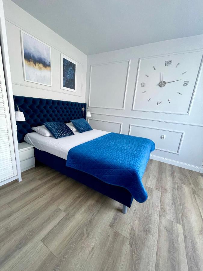 Smart Apartment *